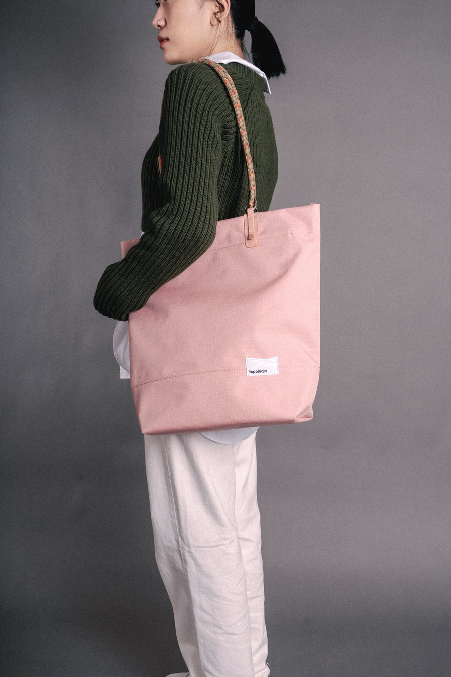 Loop Tote / Peach / 10mm Grey Reflective