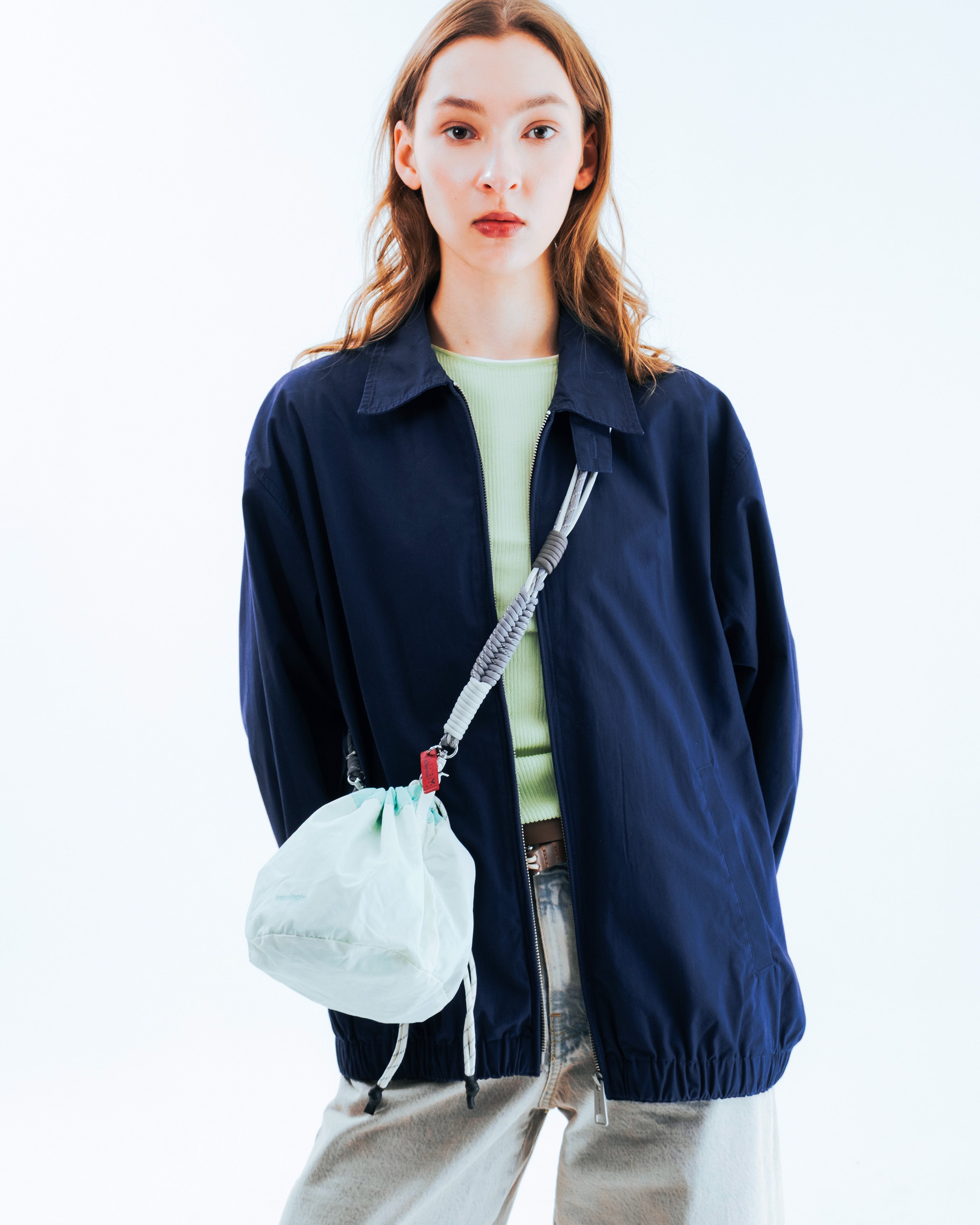 Reversible Bucket
