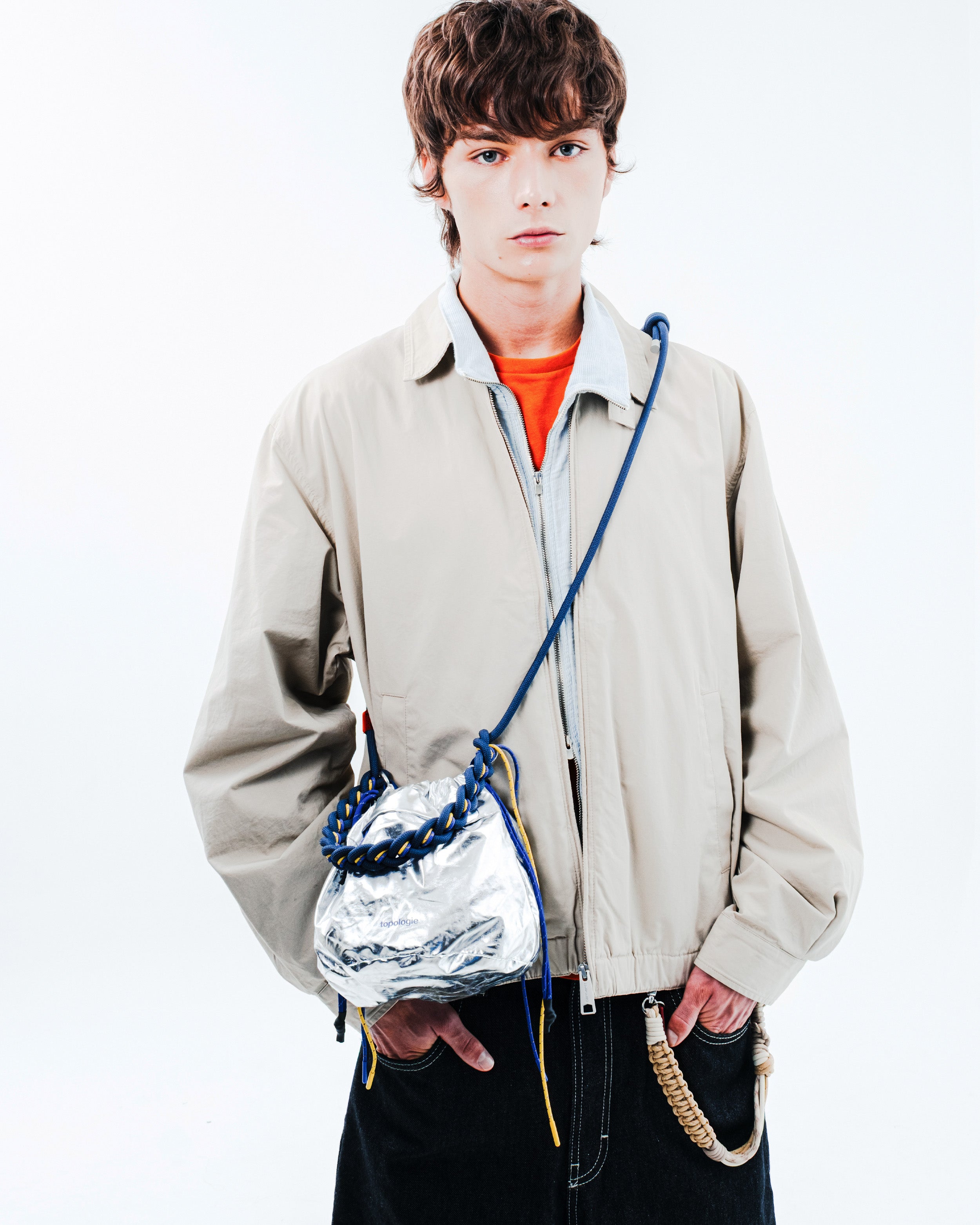 Reversible Bucket