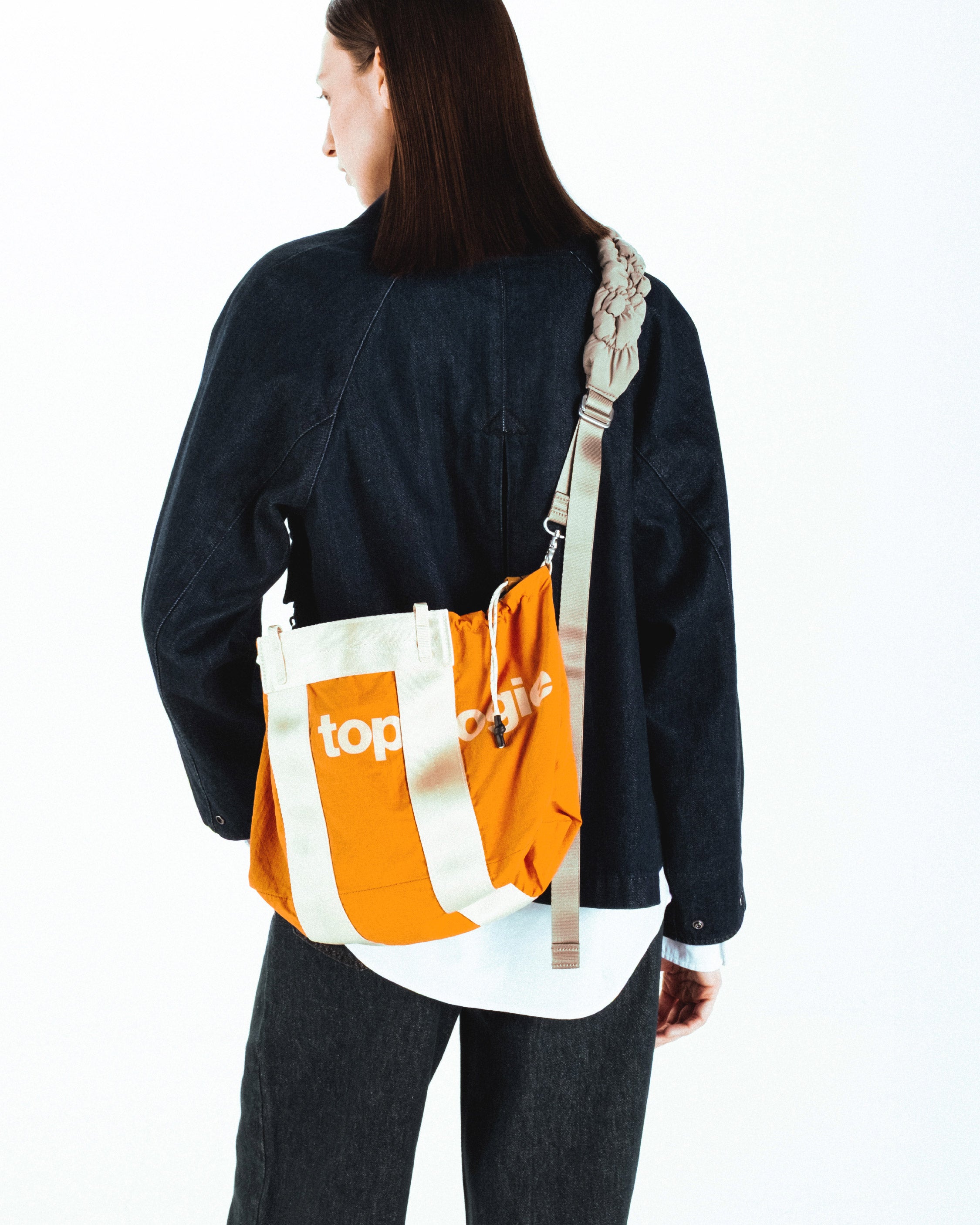 Summit Tote Wide Medium