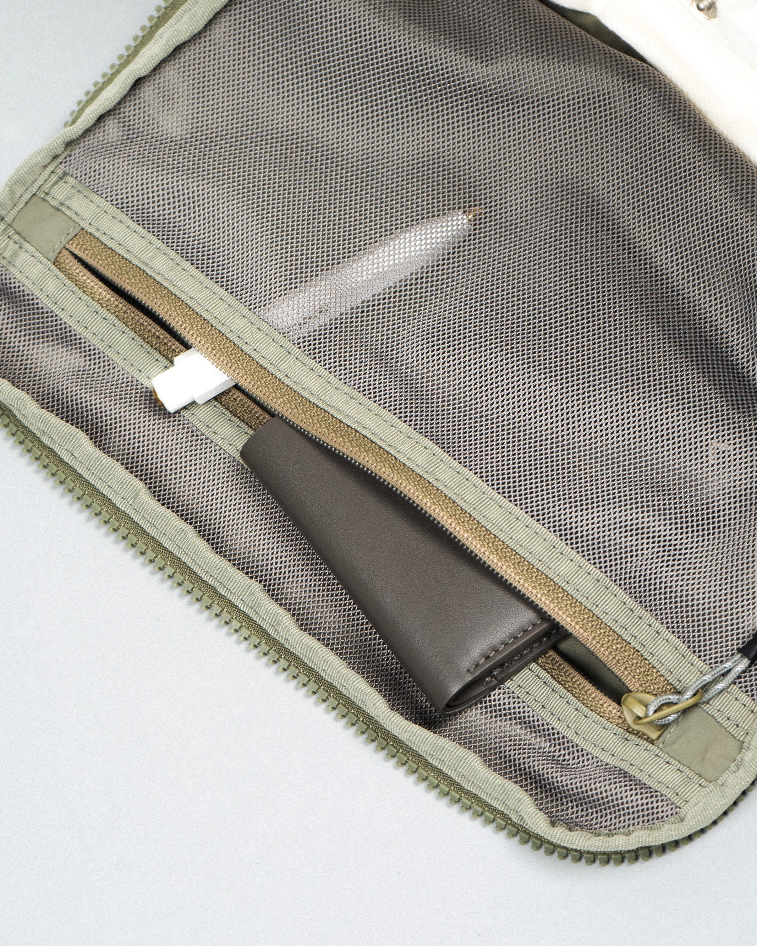 Summit Duffle Small / Moss (Papery) / 10mm Rope Loop / Olive Camouflage