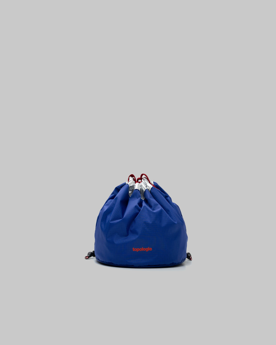 Reversible Bucket