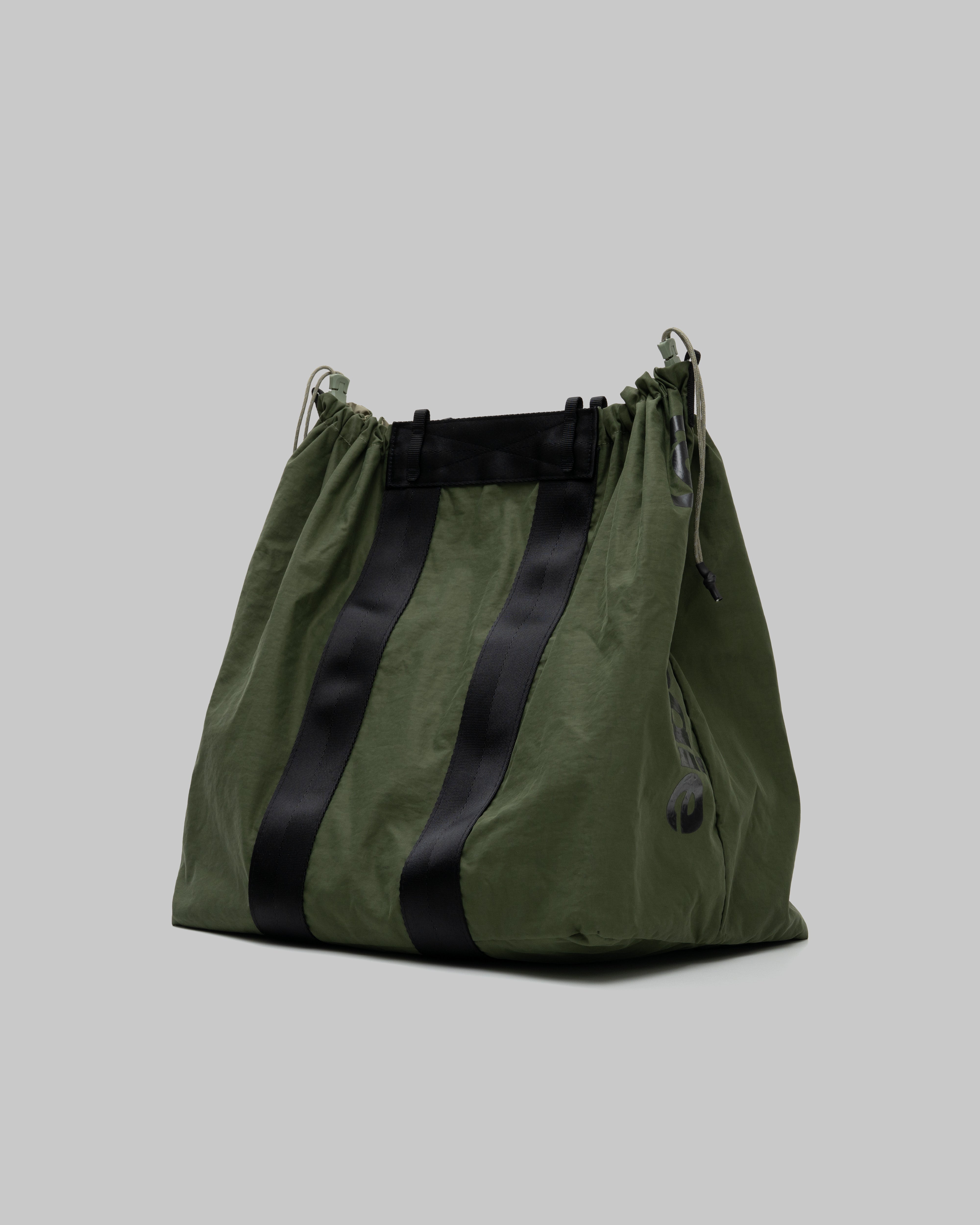 Summit Tote Large
